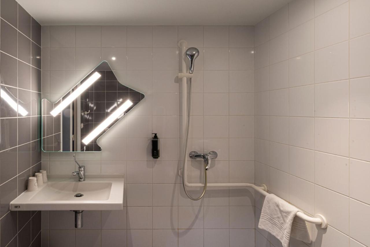 Ibis Budget Saint-Etienne Centre Gare Chateaucreux Exterior photo